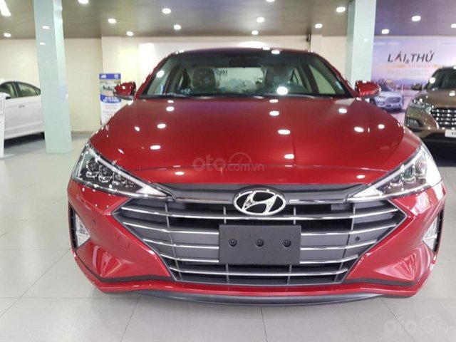 Bán Hyundai Elantra 2.0 AT đời 2019, màu đỏ, giá chỉ 698 triệu