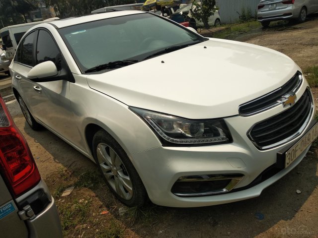 Cần bán xe Chevrolet Cruze LTZ 1.8L năm sản xuất 2017, màu trắng, giá 420tr