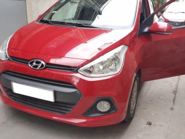 Cần bán xe Hyundai i10 SX 2016, số sàn, bảng 1.0 mâm đúc