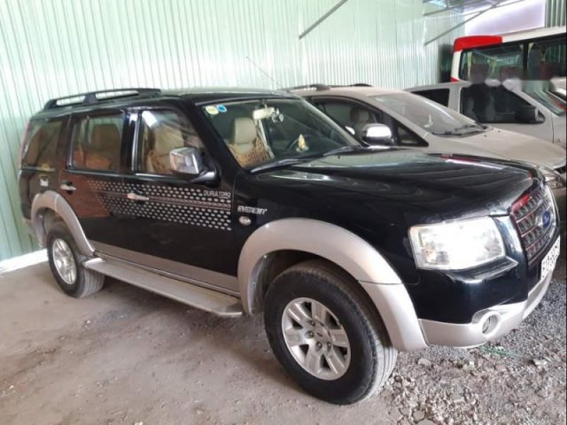 Bán Ford Everest năm 2009, màu đen chính chủ, giá 400tr0