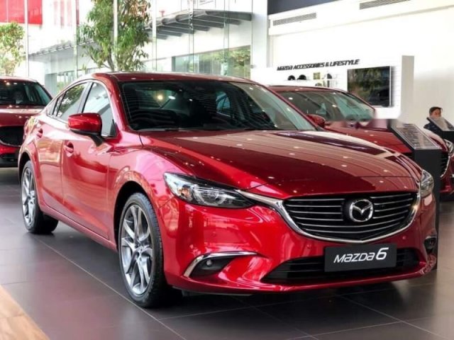 Bán Mazda 6 năm sản xuất 2019, màu đỏ