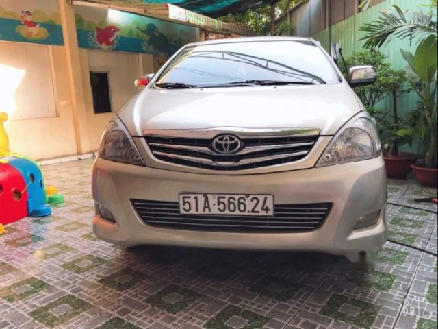 Cần bán Toyota Innova V đời 2009 còn mới, giá 385 triệu