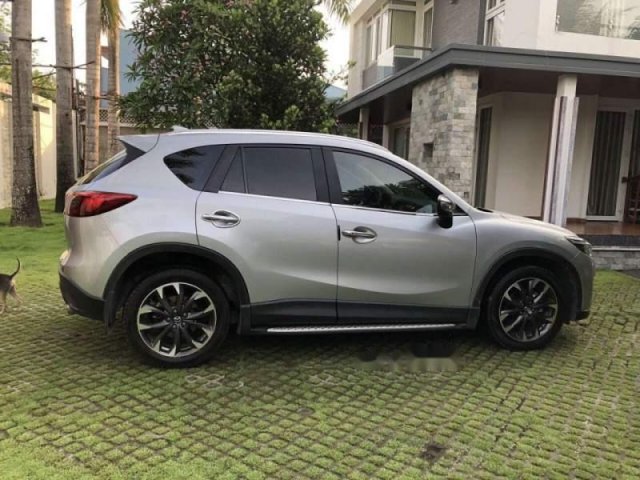 Cần bán Mazda CX 5 đời 2016, màu bạc còn mới giá cạnh tranh0