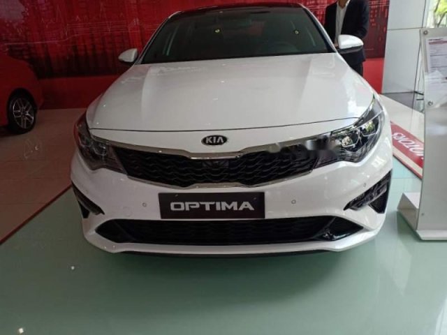 Bán Kia Optima sản xuất năm 2019, màu trắng0