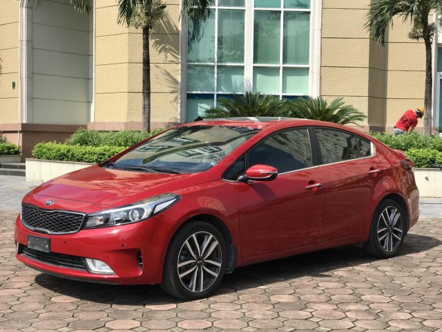 Bán Kia Cerato 2.0 sản xuất năm 2016, màu đỏ