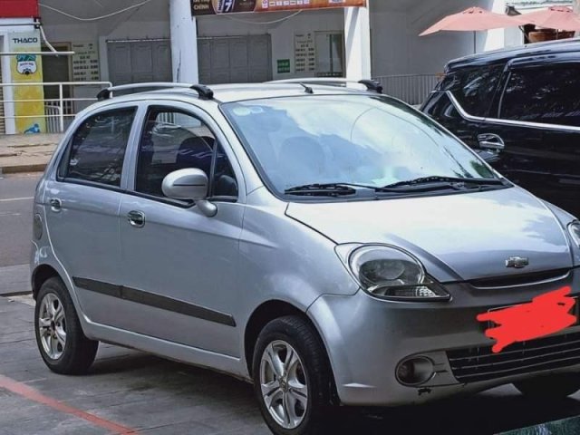 Bán Chevrolet Spark sản xuất 2009, màu bạc, giá 103tr