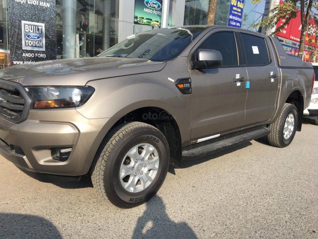 Bán Ford Ranger XLS AT 1 cầu, số tự động xe mới, nhập nguyên chiếc Thái Lan, bao giá toàn quốc LH 0965423558