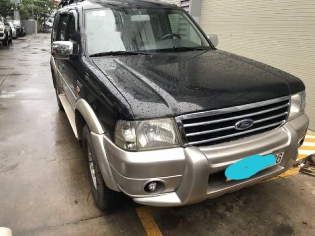 Bán ô tô Ford Everest đời 2005, màu đen, số sàn, hai cầu 4×4