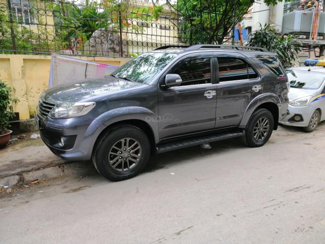 Bán xe Fortuner AT đời 2013, xe gia đình