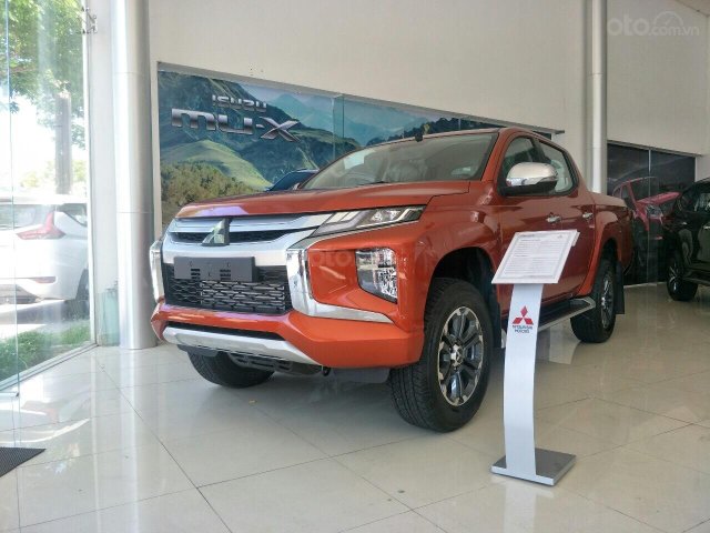 Bán xe Mitsubishi Triton 4x2 AT, tặng nắp thùng + camera lùi, có xe giao ngay, 0938 598 7380