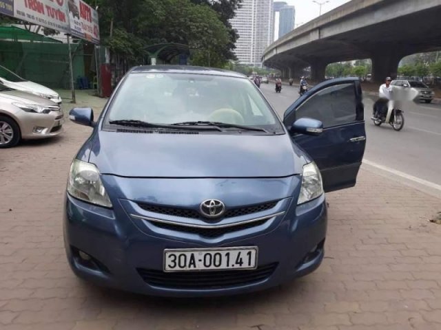 Cần bán lại xe Toyota Vios năm 2008, xăng 6.5 lít /100km