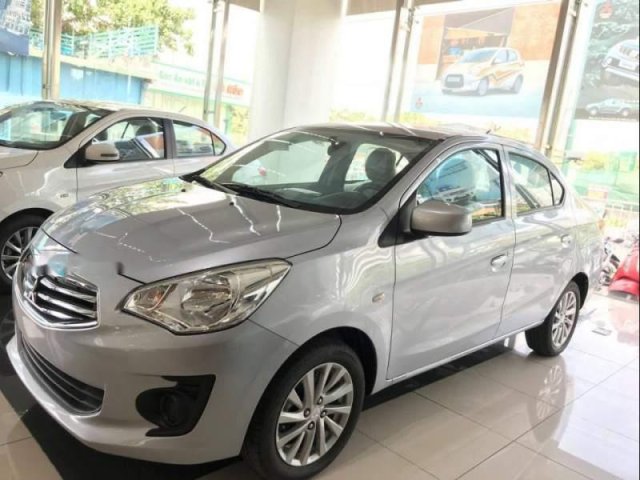 Bán xe Mitsubishi Attrage đời 2019, màu bạc, nhập khẩu nguyên chiếc