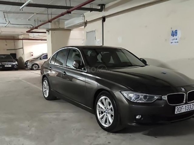 Bán BMW 3 Series 320i đời 2014, màu xám, nhập khẩu nguyên chiếc  