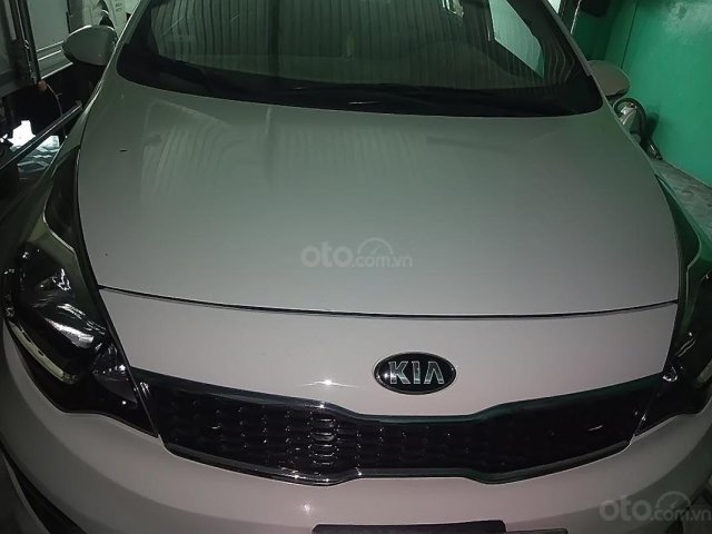 Bán ô tô Kia Rio 1.4 AT đời 2016, màu trắng, nhập khẩu nguyên chiếc