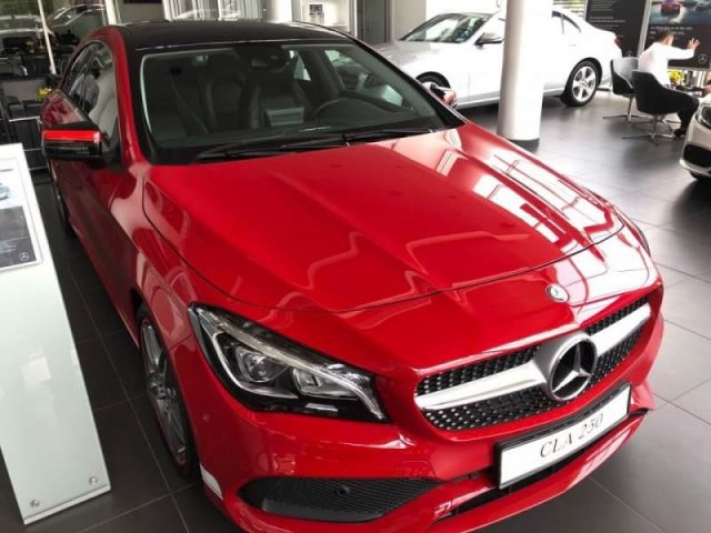 Bán ô tô Mercedes CLA 250 đời 2019, nhập khẩu, trả trước 600tr nhận xe ngay