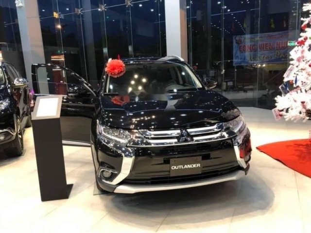 Cần bán xe Mitsubishi Outlander năm 2019, giá 807.5tr0