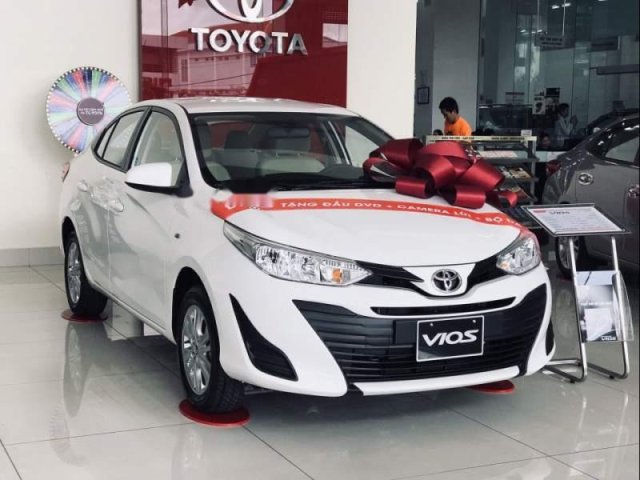 Bán xe Toyota Vios năm sản xuất 2019, màu trắng