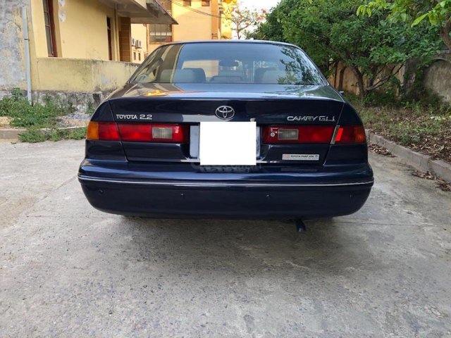 Bán Toyota Camry GLi 2.2 sản xuất 1998, màu xanh lam, xe nhập 0