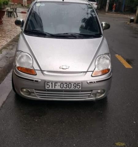 Gia đình bán gấp Chevrolet Spark MT năm sản xuất 2009, màu bạc