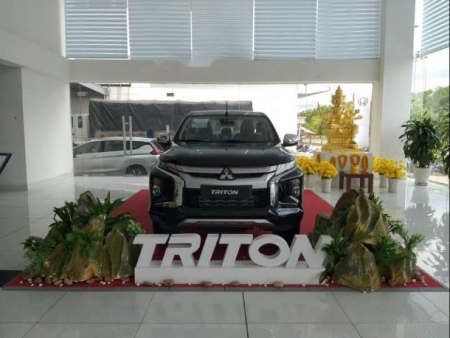 Cần bán xe Mitsubishi Triton đời 2019, màu đen, nhập khẩu nguyên chiếc, giá tốt0