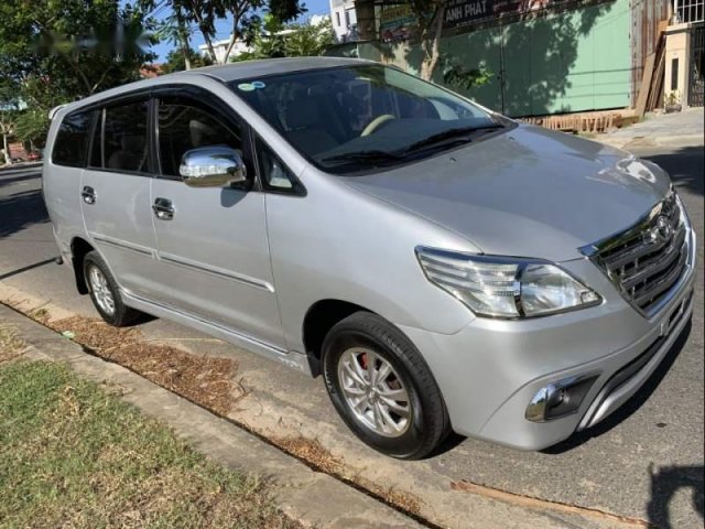 Cần bán lại xe Toyota Innova sản xuất năm 2012, màu bạc, giá 352tr