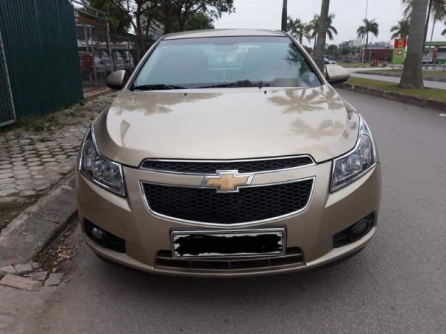 Bán Chevrolet Cruze năm 2011, màu vàng số sàn, 315 triệu0