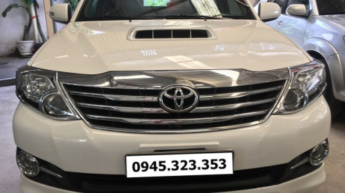 Bán Toyota Fortuner 2.5 MT đời 2016, màu trắng