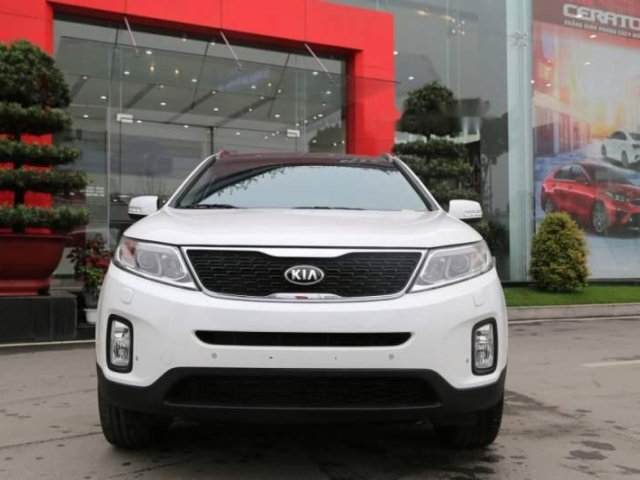 Cần bán Kia Sorento DATH đời 2019, màu trắng