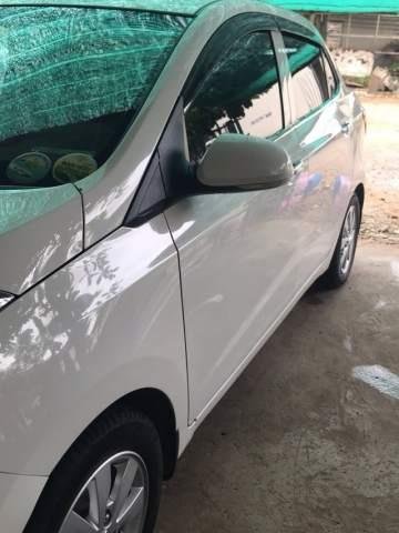 Bán xe Hyundai Grand i10 đời 2015, màu trắng, nhập khẩu nguyên chiếc, 400 triệu