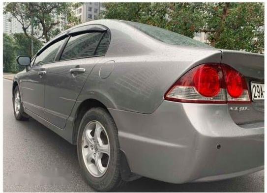 Cần bán Honda Civic đời 2009, màu xám còn mới giá cạnh tranh