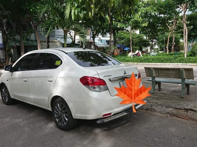 Bán Mitsubishi Attrage CVT năm 2015, màu trắng, xe nhập, xe nhà mới đi 16.000km0