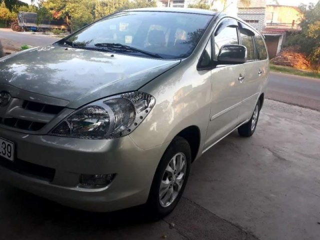 Bán Toyota Innova G đời 2008, màu bạc, xe nhập xe gia đình