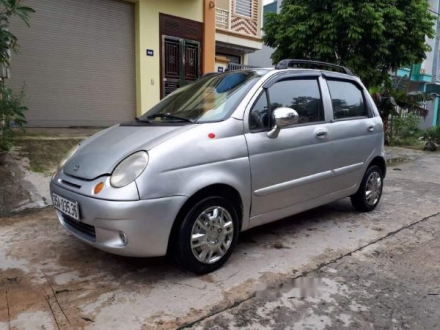 Cần bán Daewoo Matiz đời 2003, màu bạc0