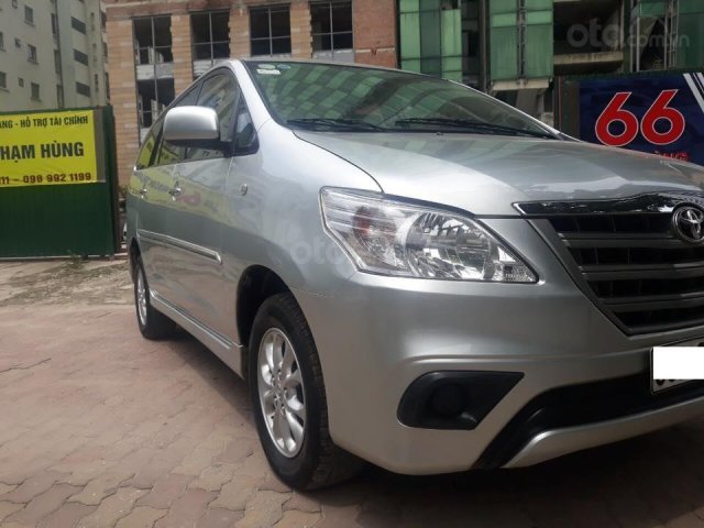 Bán Toyota Innova E sản xuất 2014, màu bạc, giá 528 triệu. LH 09797667220