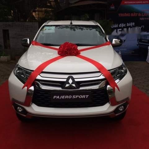 Bán Mitsubishi Pajero Sport 2019 số sàn, máy dầu