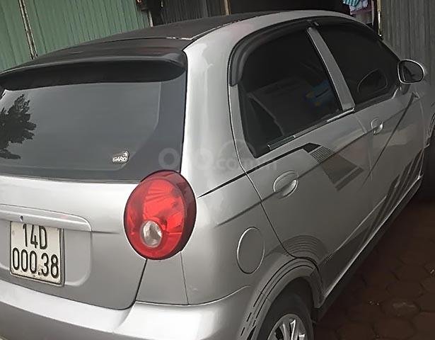 Gia đình bán Chevrolet Spark Van năm sản xuất 2011, màu bạc