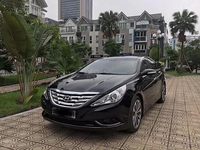 Bán Hyundai Sonata D sản xuất năm 2012, màu đen, nhập khẩu