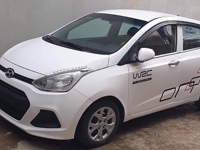 Bán xe Hyundai Grand i10 năm 2015, màu trắng, nhập khẩu nguyên chiếc số sàn0