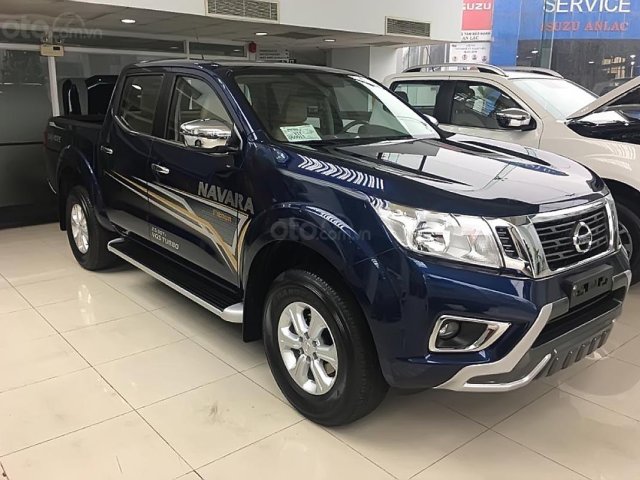 Bán Nissan Navara EL Premium R đời 2019, màu xanh lam, nhập khẩu