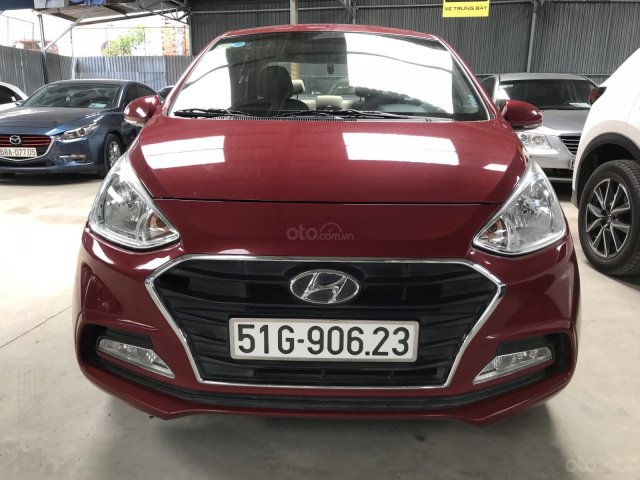 Bán Hyundai Grand i10 sedan 1.2MT màu đỏ số sàn, bản đủ sản xuất 2018, biển Sài Gòn0