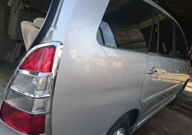 Bán ô tô Toyota Innova E đời 20140