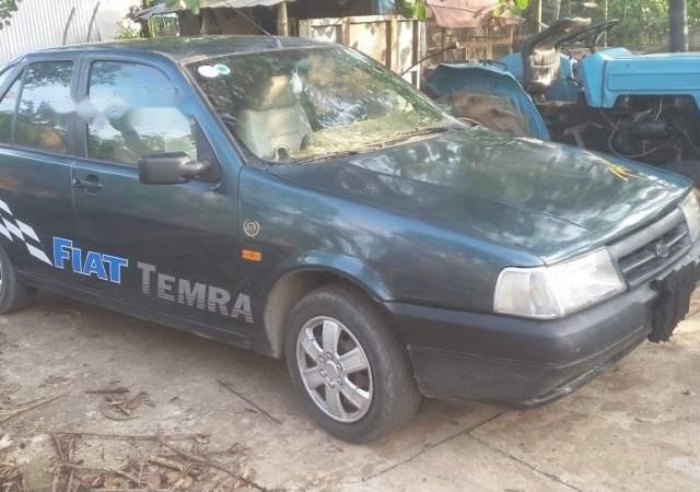 Cần bán Fiat Tempra năm 1997, máy móc êm ru0