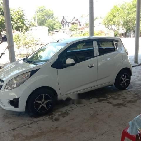 Cần bán lại xe Chevrolet Spark sản xuất năm 2012, màu trắng, nhập khẩu Hàn Quốc