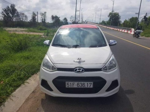 Bán xe Hyundai Grand i10 2016, màu trắng, nhập khẩu, giá 280tr