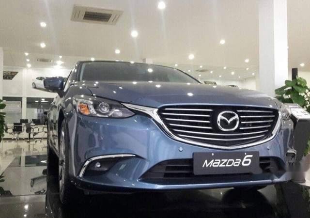 Mazda Giải Phóng bán xe Mazda 6 đời 2016, màu xanh lam