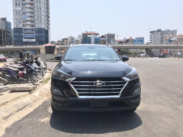 Hyundai Tucson 2019, khuyến mại phụ kiện 15tr, thẻ dịch vụ 20tr, trả góp 80%, giao xe ngay, liên hệ để ép giá 0977308699