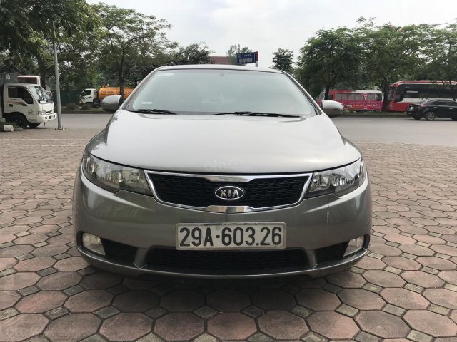 Bán xe Kia Forte sản xuất 2012, màu xám (ghi), giá 370 triệu0