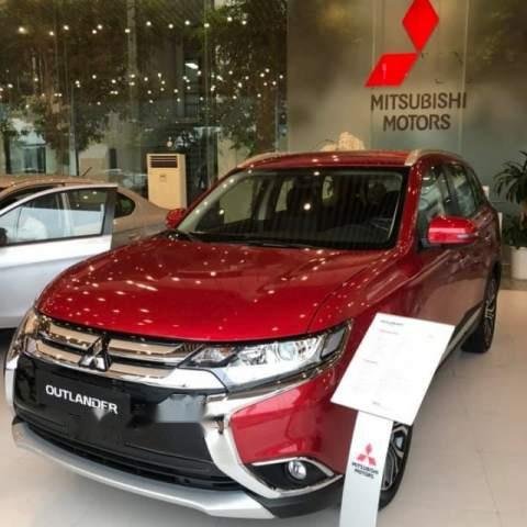 Bán Mitsubishi Outlander sản xuất năm 2019, màu đỏ, giá chỉ 785 triệu