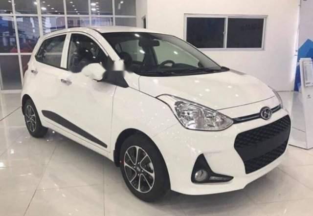 Bán xe Hyundai Grand i10 đời 2019, màu trắng, giá chỉ 402 triệu0