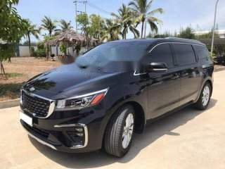 Bán Kia Sedona sản xuất 2018, màu đen